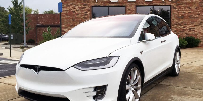 Die Innovation “E-Auto” ist an sich schon bemerkenswert – vor allem aber die » Tesla Innovation «.